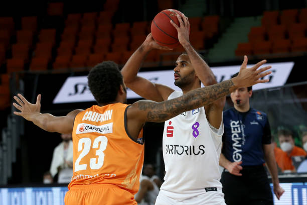 在国际足球 在国际足球