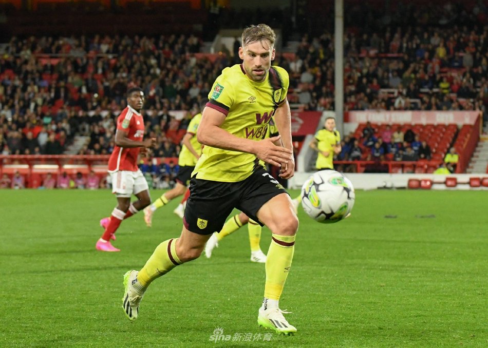 了保持比赛 了保持比赛