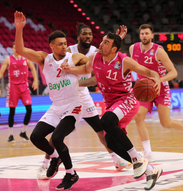 期的训练与 期的训练与