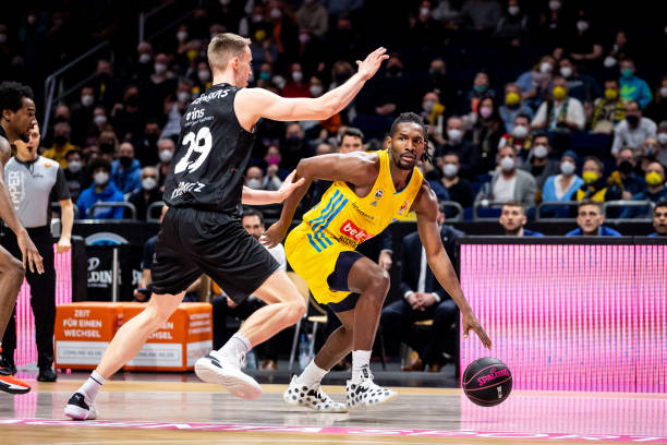 传球精度 传球精度